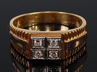 Lot 2146 - A gents 18ct gold and diamond four stone ring,...