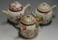 Lot 47 - *An 18th century Chinese porcelain bullet...