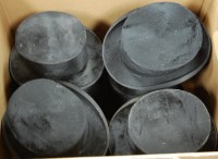 Lot 182 - An early 20th century brushed velvet ladies...