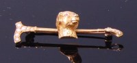 Lot 3371 - An 18ct gold hunting brooch, modelled as a...