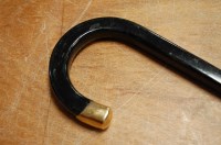 Lot 138 - A George V ebony walking cane having 9ct gold...