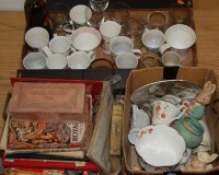 Lot 327 - A box of miscellaneous Royal ephemera to...