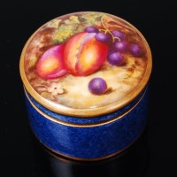 Lot 1098 - A Royal Worcester porcelain pill-box and cover,...