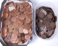 Lot 170 - Mixed lot of George V and later copper coins;...