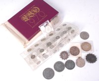 Lot 172 - Mixed lot of various British and world silver...