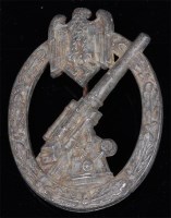 Lot 262 - A German Anti-Aircraft Flak badge.