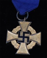 Lot 263 - A German 40 years Faithful Service cross.