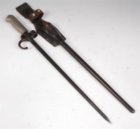 Lot 266 - A French model 1886/35 Lebel bayonet, having a...