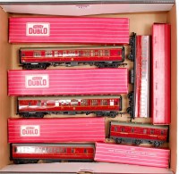 Lot 1079 - A Hornby Dublo SD 4076 six wheeled stove brake...