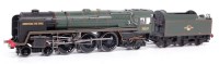 Lot 957 - A Hornby BR green Britannia class engine and...
