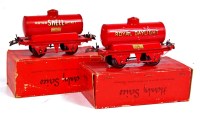 Lot 402 - Hornby 1934-6 Shell Petrol tank wagon, red,...