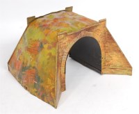 Lot 436 - Hornby 1924-8 metal tinprinted tunnel as...