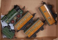 Lot 445 - Hornby 1936-41 darker green LNER No. 1 c/w 0-4-...