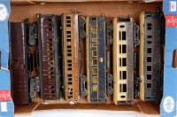 Lot 493 - A large tray of bogie coaches suitable for...