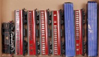 Lot 694 - Hornby Dublo 3-rail EDL17 tank engine (F) 3...