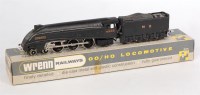 Lot 601 - A Wrenn Railways W2213 'Peregrine' engine and...