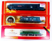 Lot 857 - Diesel medley R402 BR blue class 37 'William...
