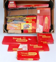 Lot 885 - Tray containing quantity of Triang super 4...