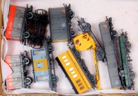 Lot 969 - Hornby yellow 10 ton ED crane, 4 wheel track...