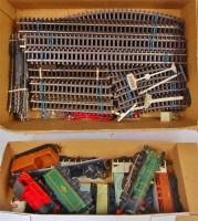 Lot 973 - Quantity of nearly new clean Triang Super 4...