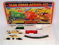 Lot 1000 - A Hornby R579 Task Force Action set containing...