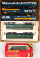 Lot 1041 - A 6-car Hornby InterCity 125 set, blue/grey...