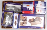 Lot 1104 - Bachmann Scenecraft items: Highley Station...