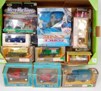 Lot 2508 - 2 boxes of mixed modern issue diecast, 40...