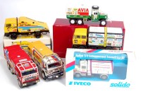 Lot 2682 - 6 Various plastic and diecast Race Truck...