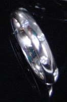 Lot 212 - A Michael Birnie of Bury St Edmunds platinum...