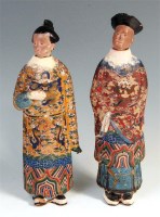 Lot 328 - A pair of Chinese export polychrome decorated...