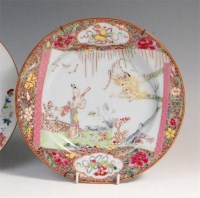 Lot 343 - A Chinese Qianlong period famille rose plate,...