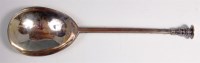 Lot 127 - A mid-17th century provincial silver seal-top...