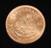 Lot 86 - South Africa, 1982 gold krugerrand, obv....