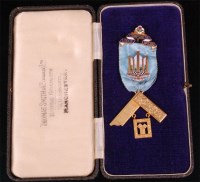 Lot 217 - A Lancaster Western Division 9 carat gold...