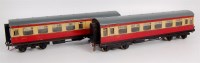 Lot 524 - 2x Bassett Lowke BR blood and custard coaches,...