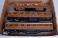 Lot 531 - Scratchbuilt LNER teak articulated 3 car...