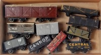 Lot 345 - A small tray of 10 assorted mainly wooden...