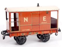 Lot 550 - Bassett-Lowke Winteringham orange NE brake van...