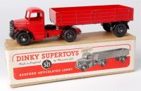 Lot 1969 - Dinky, 521 Bedford articulated lorry, red cab...