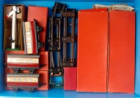 Lot 323 - A large tray of Hornby postwar items including...