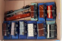 Lot 613 - 9 boxed, 2 unboxed Hornby Dublo D1 wagons...