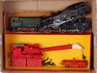 Lot 626 - A Hornby Dublo playworn 4620 breakdown crane...