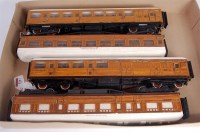 Lot 534 - Rale of 4 LNER teak coaches modelled by JR...