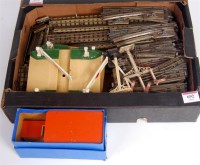 Lot 692 - Quantity of Hornby Dublo 3 rail stock and...