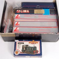 Lot 697 - A mixed lot, Bachmann BR green 03 diesel...