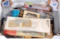 Lot 751 - Tray containing quantity of N gauge locomotive...