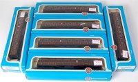 Lot 762 - 6 Airfix 542513 non corridor LMS suburban...