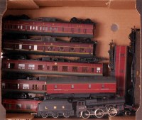 Lot 845 - A mixed lot Lima Crab 2-6-0 engine and tender...