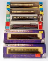 Lot 871 - 6 N gauge coaches, 2 Lima Mk1, 2 Grafar, 2...